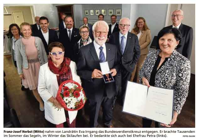 Franz Josef Herbst (Thesi) aus Sichtigvor erhielt am 23.09.2021 das Bundesverdienstkreuz