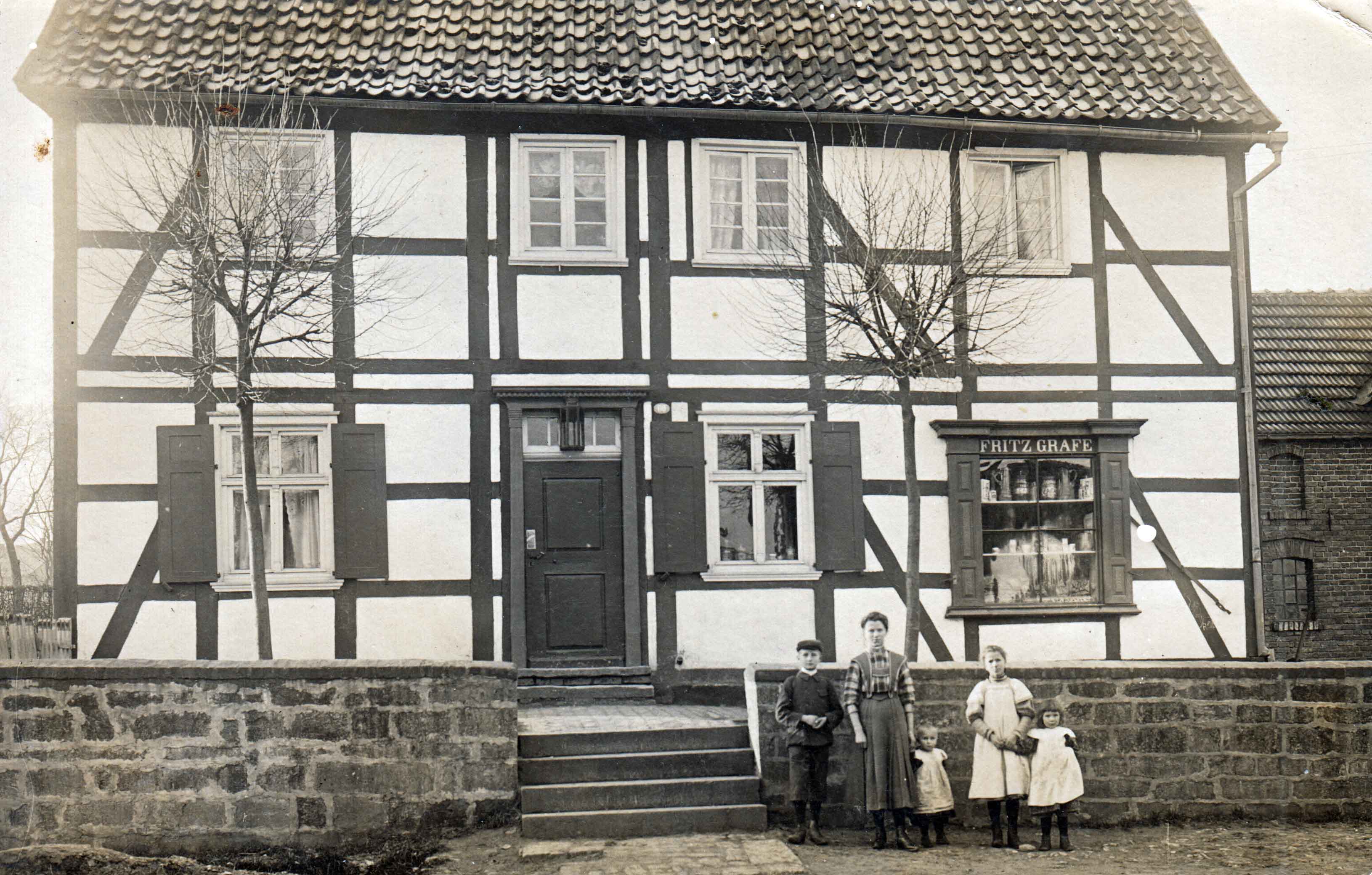 Der Kolonialwarenladen von Gafen-Grolmes in Sichtigvor um 1910